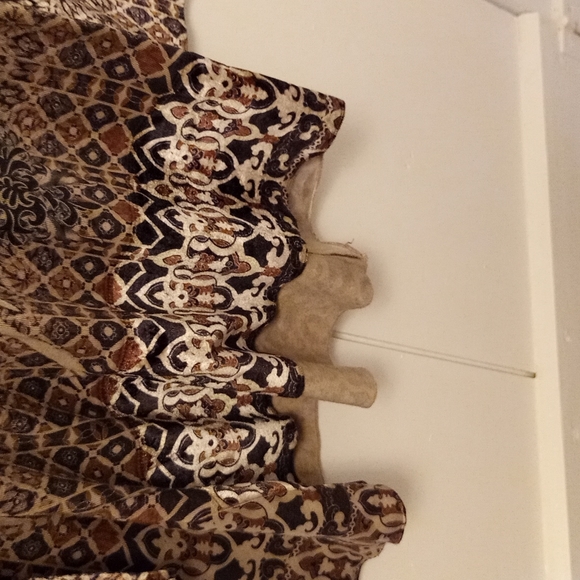 Live and Let Live top - Picture 5 of 6